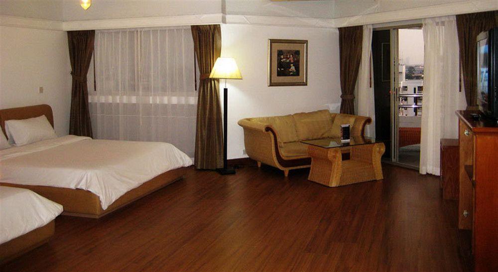 Markland Seaside Pattaya Exterior foto