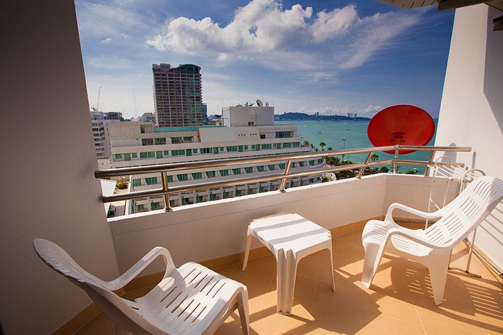 Markland Seaside Pattaya Exterior foto